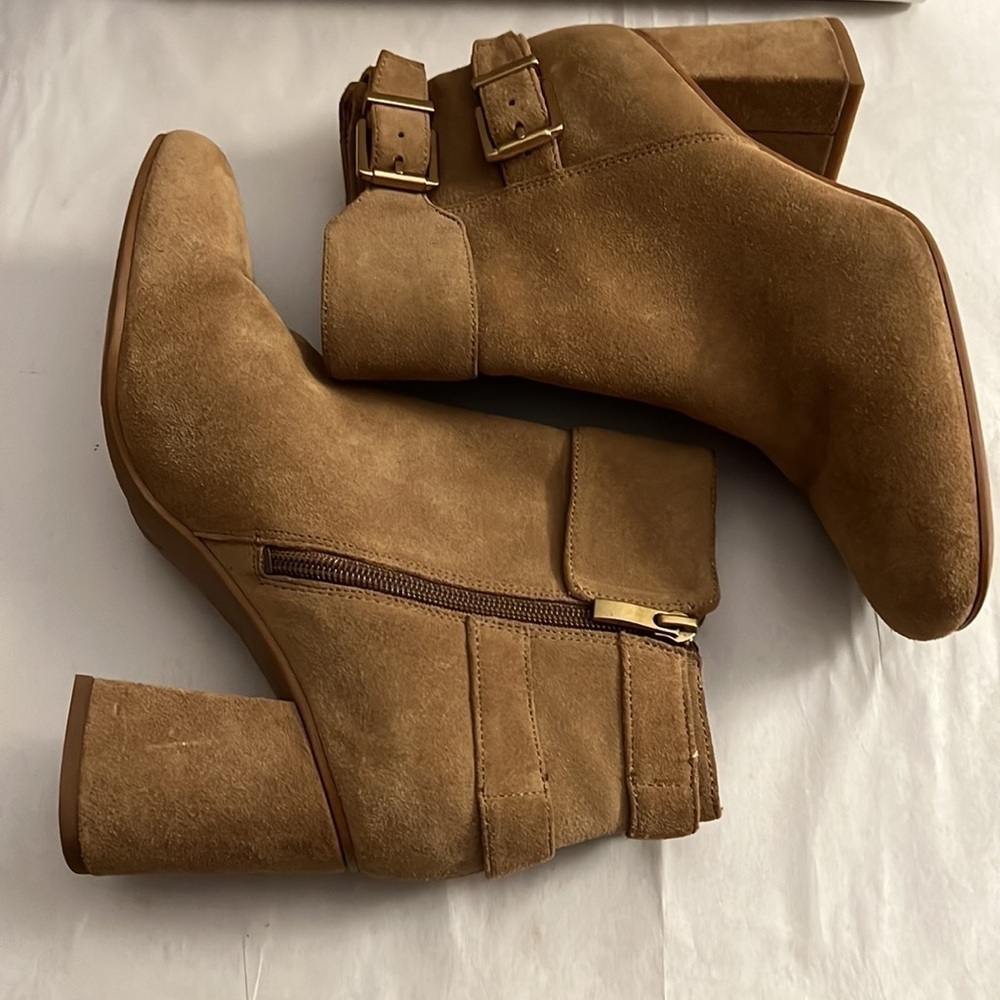 Franco Sarto Kline suede leather double buckle block heel booties ankle Sz 8